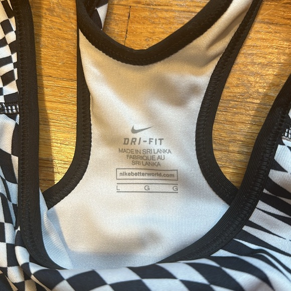 *last chance!!* Nike | Women’s Nike Pro padded sports bra - Picture 4 of 12